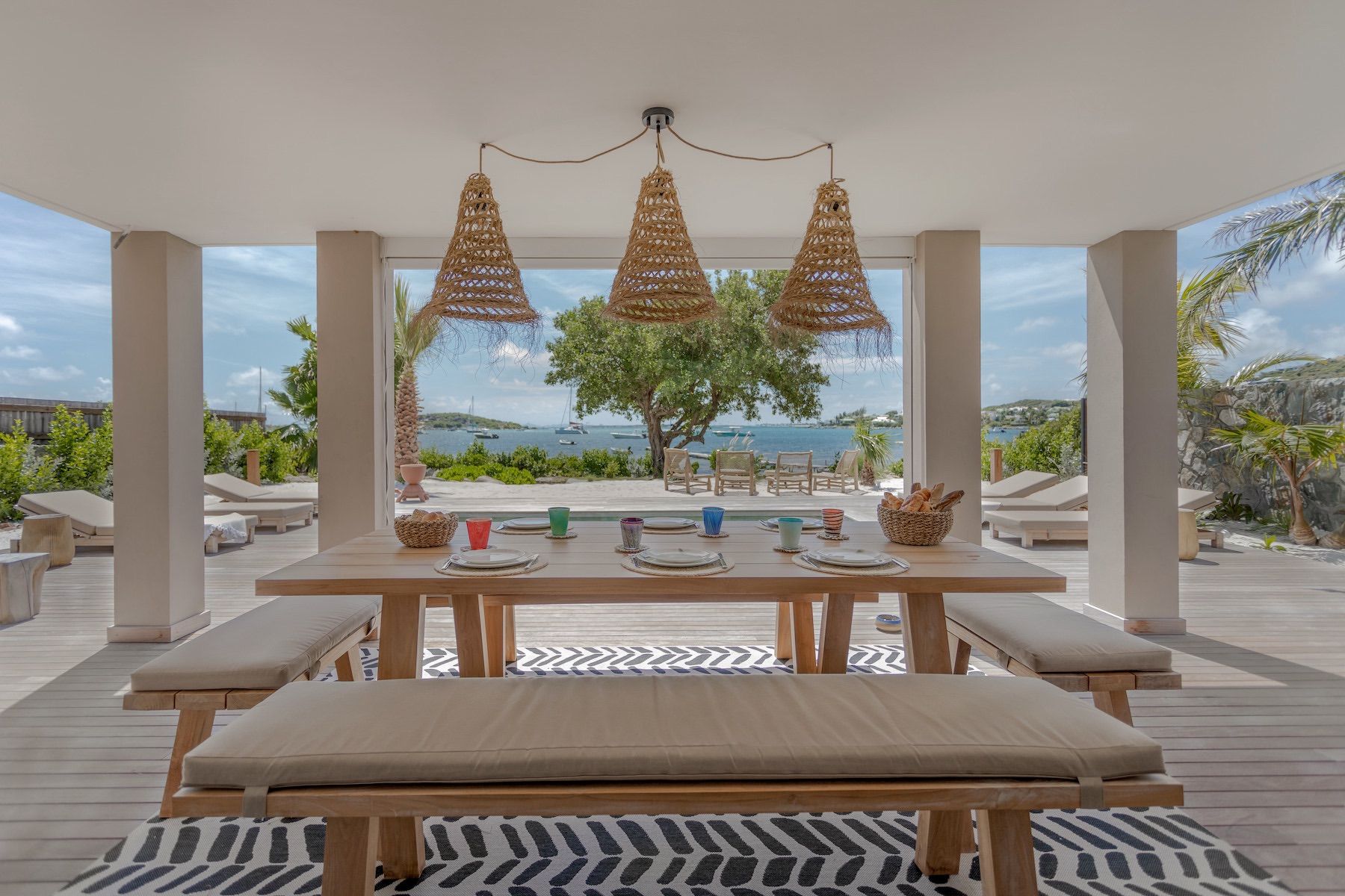 Alfresco Dining with a view
